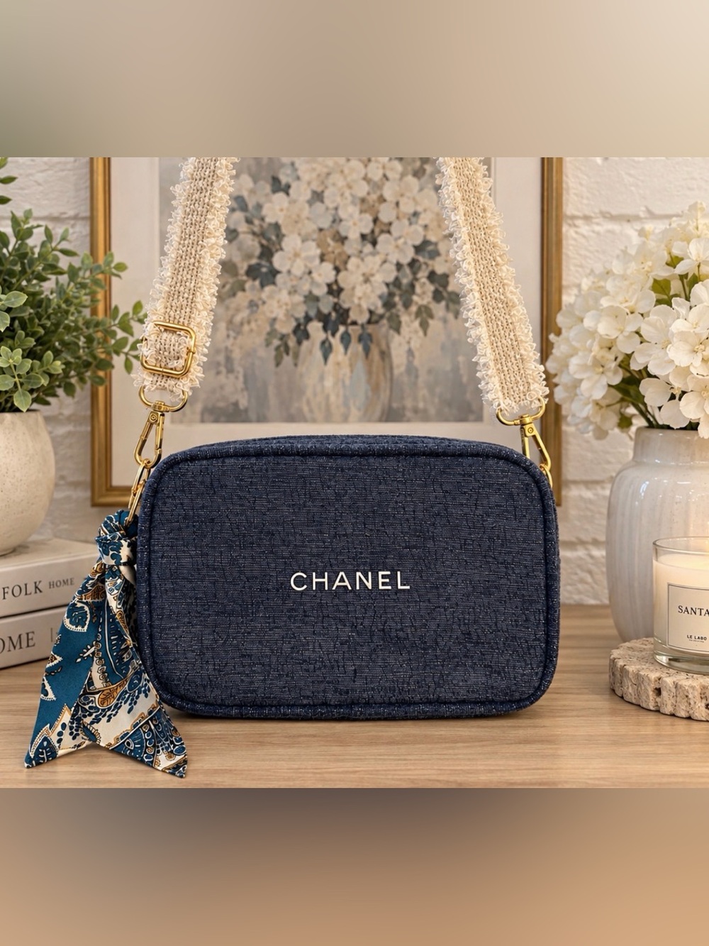 Chanel Navy Cosmetic Beauty Bag GWP VIP item nwot
